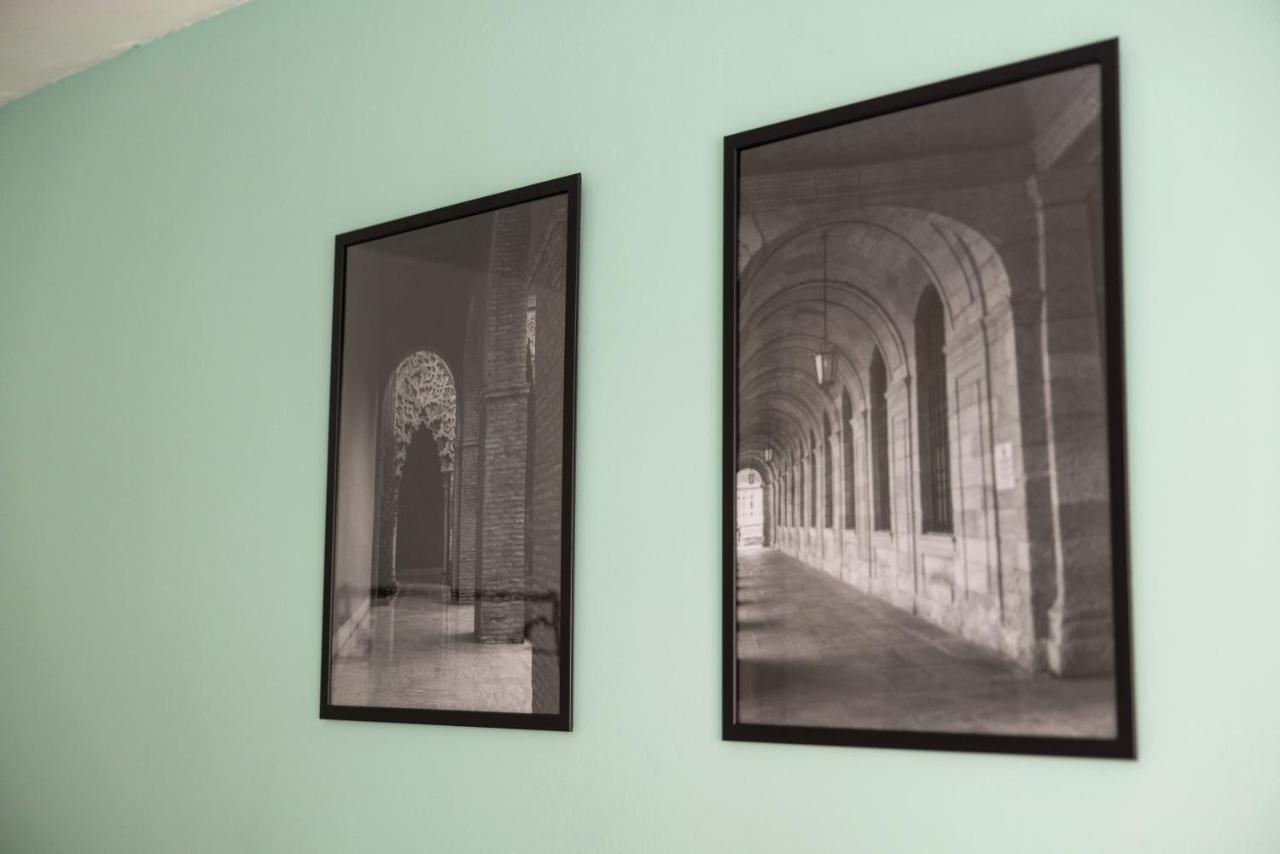 Perfekt Fuer 2! Wifi/ Netflix Apartment Duisburg Bagian luar foto